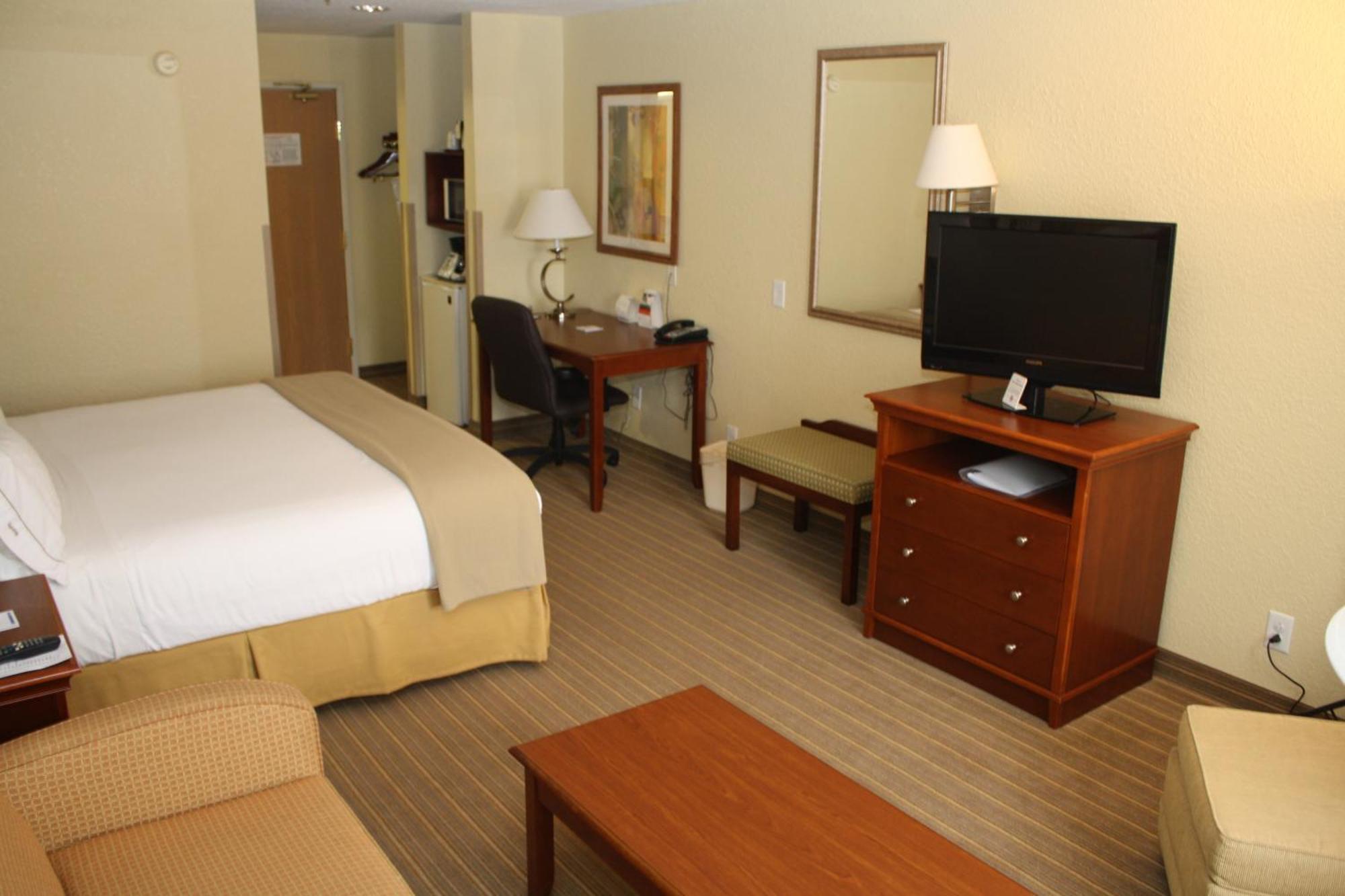 Holiday Inn Express Winfield - Teays Valley By Ihg Hurricane Exterior photo